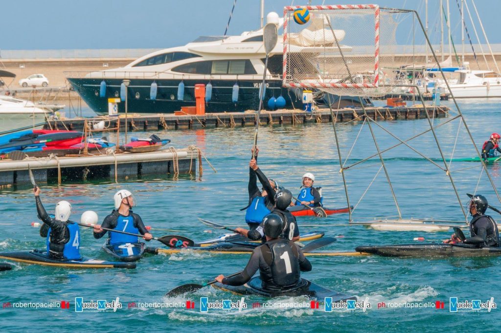 Canoa polo Agropoli