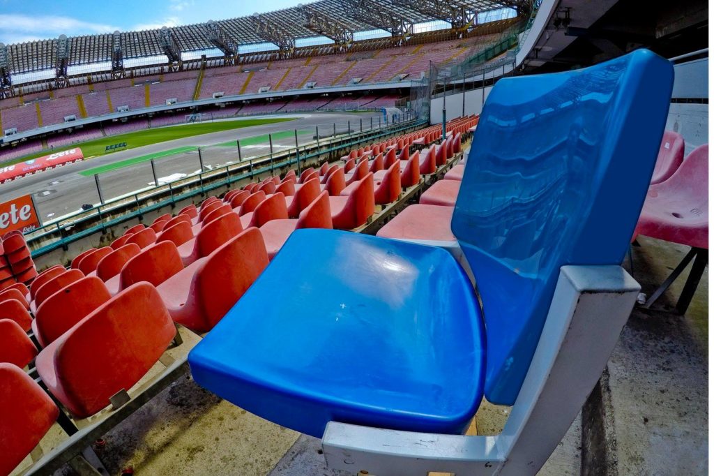 Stadio San Paolo Napoli seggiolini Universiadi