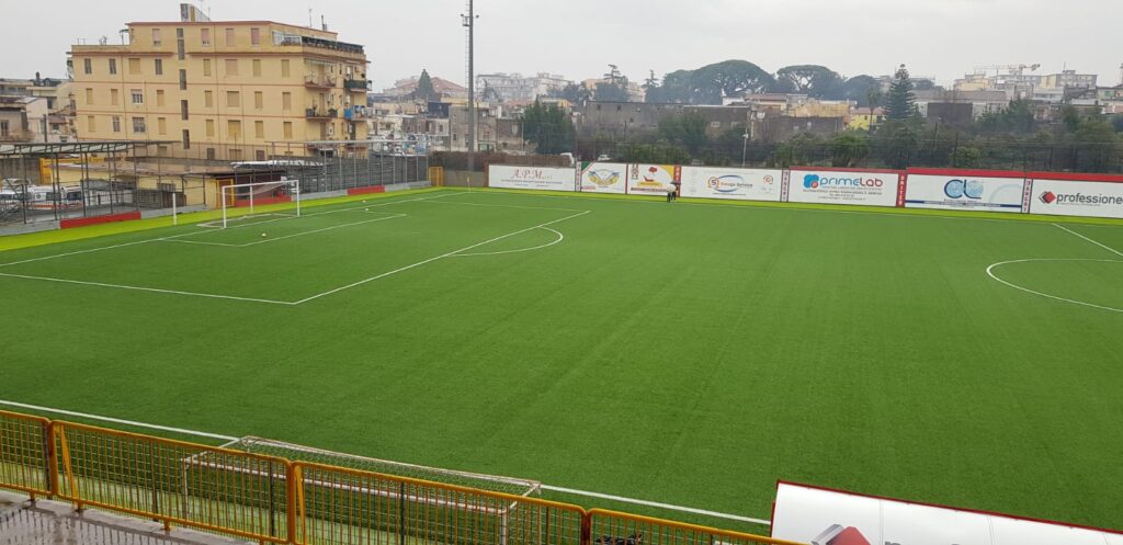 Angri gestione stadio Novi