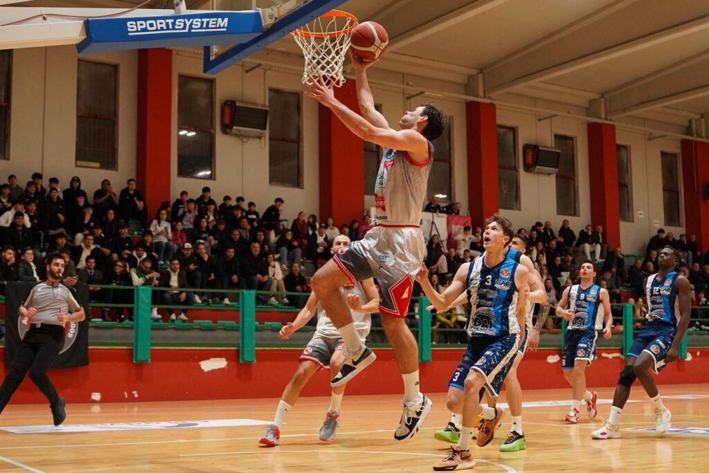 angri pallacanestro molfetta